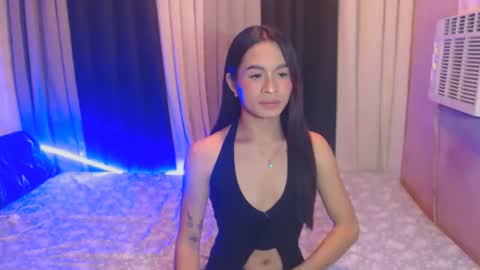 KATH DONT FORGET TO FOLLOW ME online show from October 26, 6:25 pm