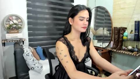 tslatinazandra online show from March 10, 1:27 pm