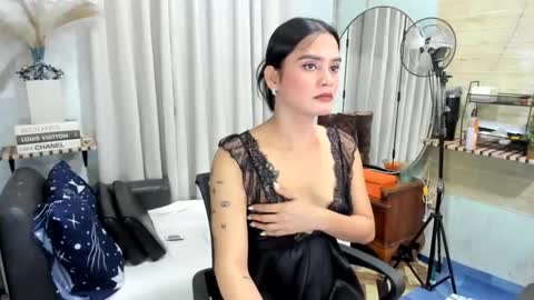 tslatinazandra online show from March 26, 10:54 am