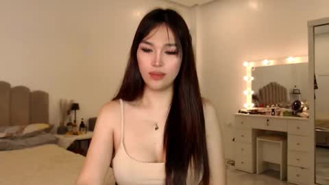 Snapshot of tslovemarie01 chatting on May 23, 2:50 am Love Marie online show from May 23, 2:50 am
