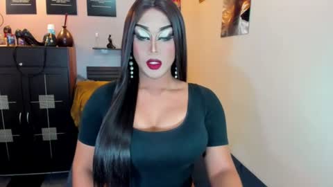 Nicoleeee online show from August 1, 8:19 pm