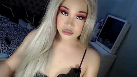 jayvie online show from September 21, 2:19 pm