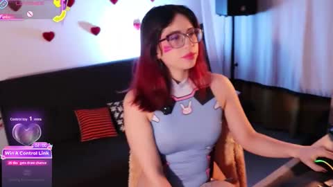 Cherry Moon online show from February 12, 11:11 pm