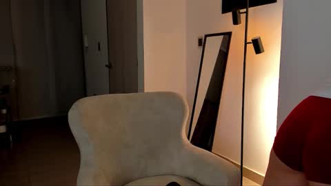 Tsuky online show from November 29, 1:41 am