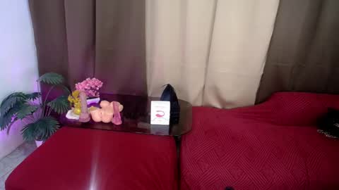 Snapshot of tsuncutjelay chatting on May 3, 12:22 pm JOIN TO MY FANCLUB I WILL GIVE SOME VIDEOS AND PIC online show from May 3, 12:22 pm