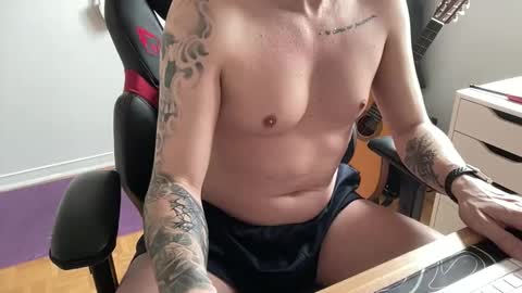 TT Boy2000 online show from March 24, 6:46 pm