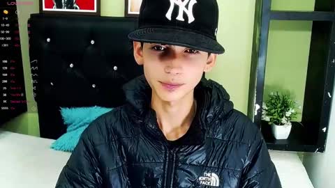 ttimy online show from January 11, 9:25 pm