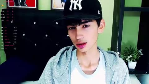 ttimy online show from January 13, 8:04 pm