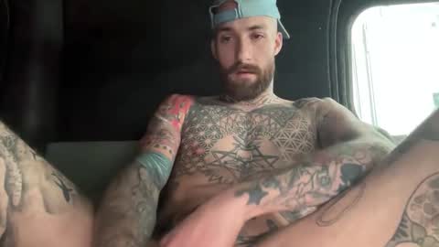 Tuhands online show from February 8, 2:20 pm