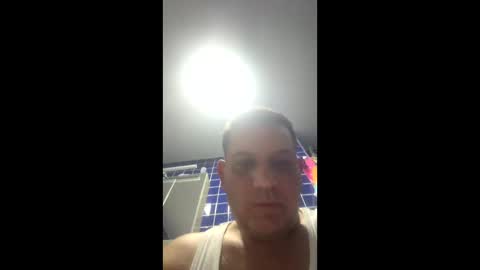 Snapshot of tuhombre1612 chatting on January 9, 6:36 pm tuhombre1612 online show from January 9, 6:36 pm