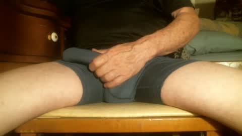 Snapshot of tulsatool chatting on June 2, 7:32 am Tulsatool online show from June 2, 7:32 am