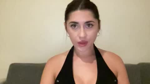 Snapshot of tuoamore123 chatting on October 8, 6:16 pm tuoamore123 online show from October 8, 6:16 pm