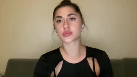 Snapshot of tuoamore123 chatting on October 9, 6:50 pm tuoamore123 online show from October 9, 6:50 pm