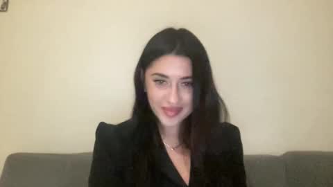 Snapshot of tuoamore123 chatting on October 30, 7:14 pm tuoamore123 online show from October 30, 7:14 pm