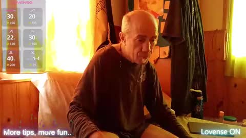 Snapshot of tupapifacu chatting on November 3, 1:01 pm Papi Facu online show from November 3, 1:01 pm