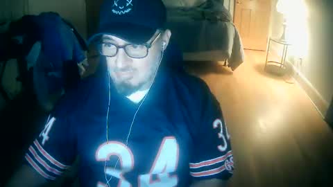 tuscan_taurus online show from November 8, 6:57 am