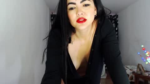 tuti online show from December 22, 10:47 pm