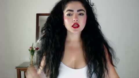 Snapshot of tuti_sex chatting on July 22, 3:09 am tuti online show from July 22, 3:09 am