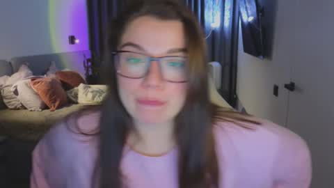 Ariana online show from September 25, 10:35 pm