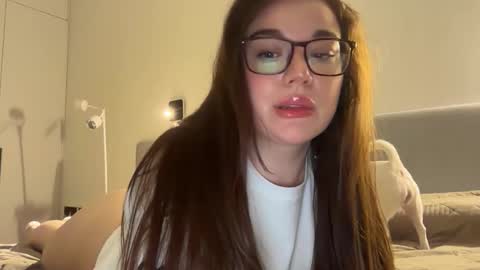 Ariana online show from March 8, 9:18 pm