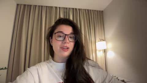 Ariana online show from May 19, 8:48 pm