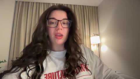 Ariana online show from May 22, 9:31 pm