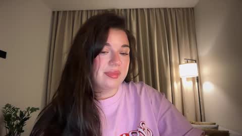 Ariana online show from June 4, 8:37 pm