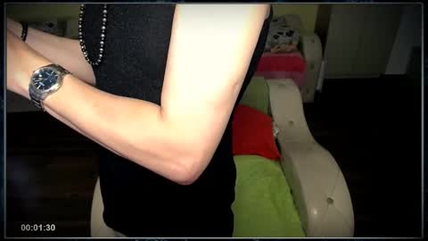 Clementine online show from January 4, 12:05 pm