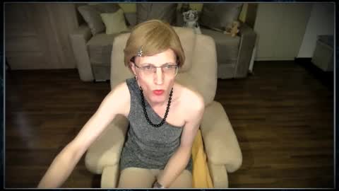 Clementine online show from October 4, 8:45 am