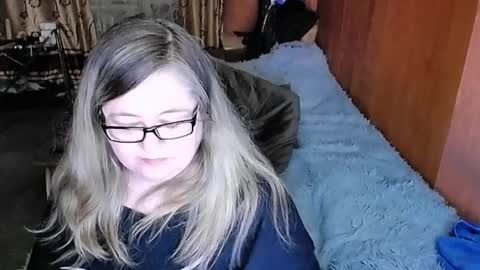 Lana online show from February 28, 11:45 pm