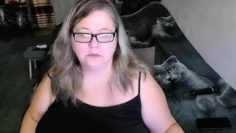 Lana online show from February 8, 9:51 pm