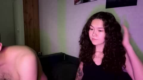 Snapshot of tw1nflame chatting on November 2, 4:53 pm Twin Flame online show from November 2, 4:53 pm