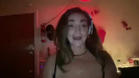 CurveyTurtleObeys online show from September 18, 7:54 am
