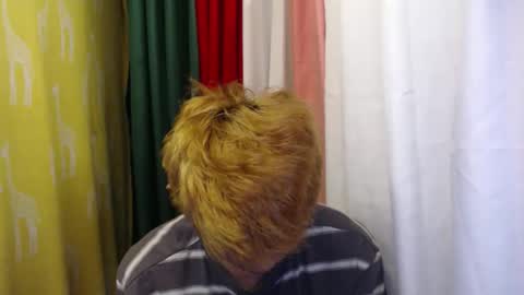 tweethearts_only online show from December 4, 4:55 am