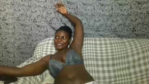 Snapshot of twerker_lyly chatting on October 19, 6:19 pm twerker_lyly online show from October 19, 6:19 pm