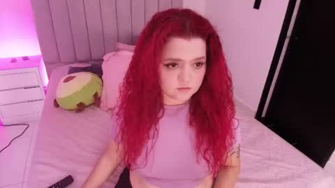 Twiggy online show from June 11, 3:15 am