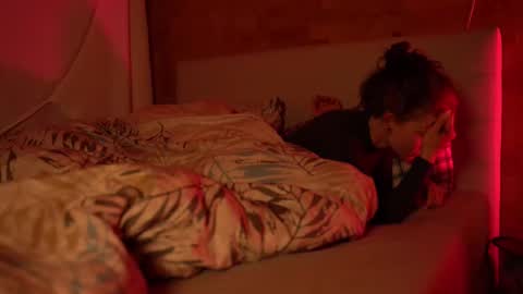 TwinFlameDesire online show from October 17, 7:38 pm