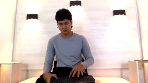 samu online show from December 3, 2:04 pm