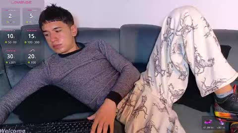 Mr Daren online show from March 13, 6:14 pm