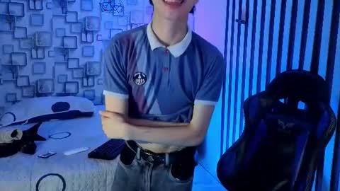 Sebastin online show from July 19, 3:32 am
