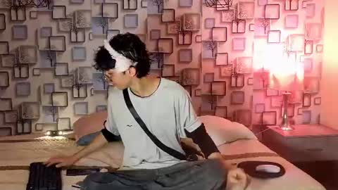 Sebastin online show from July 25, 7:33 pm