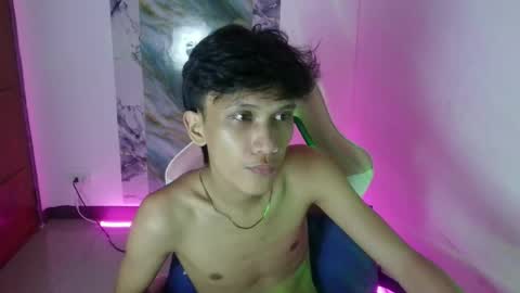 Snapshot of twinkbaby_yuno chatting on July 14, 7:52 pm twinkbaby_yuno online show from July 14, 7:52 pm