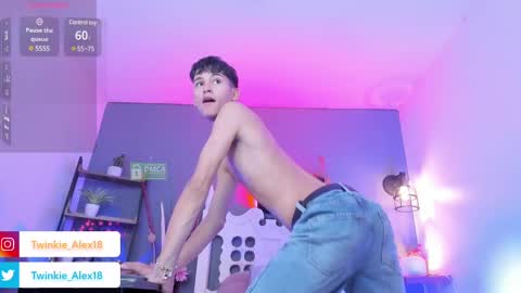 T W I N  K I E     A L E X online show from March 8, 9:29 pm