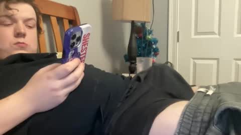 Snapshot of twinkmikexxx12 chatting on November 26, 11:50 pm mike online show from November 26, 11:50 pm