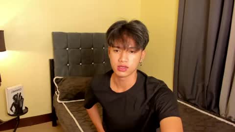 Snapshot of twinks8inches chatting on May 17, 1:07 pm always horny clark online show from May 17, 1:07 pm