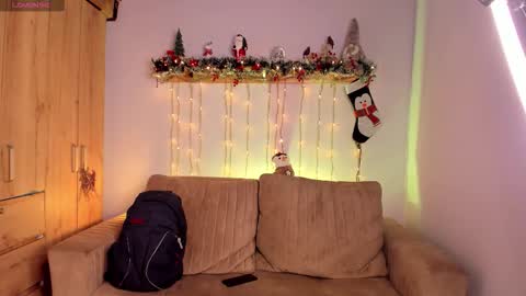 twinksboys_23 online show from November 29, 7:39 pm