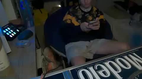 shytwink online show from September 18, 5:09 am