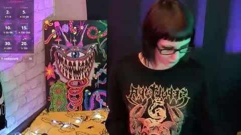 Sin and Skin online show from November 29, 7:39 pm