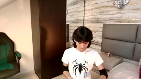 twinslovers_ online show from November 27, 4:03 am