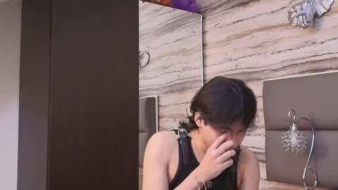 twinslovers_ online show from May 24, 4:17 am